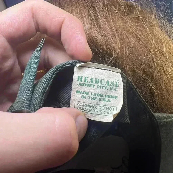 Eco-Friendly Hemp Cap with Unique Graphic Design - Picture 5 of 6